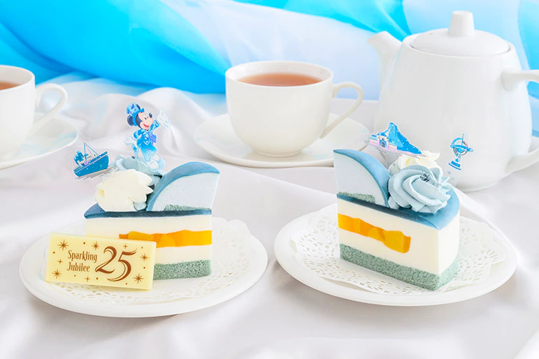 ケーキの断面とピック