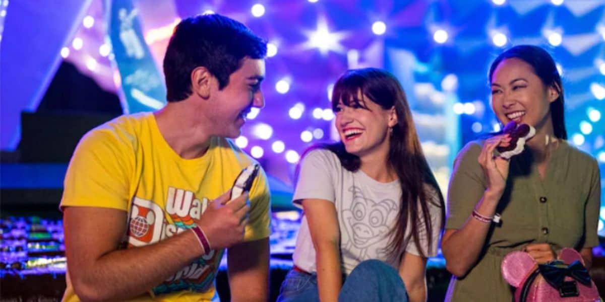 ディズニーパークを楽しむゲスト