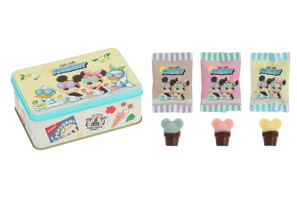 チョコレートの詰め合わせ缶