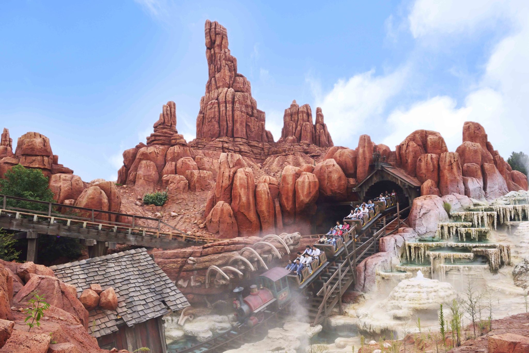 東京ディズニーランドのビッグサンダーマウンテン