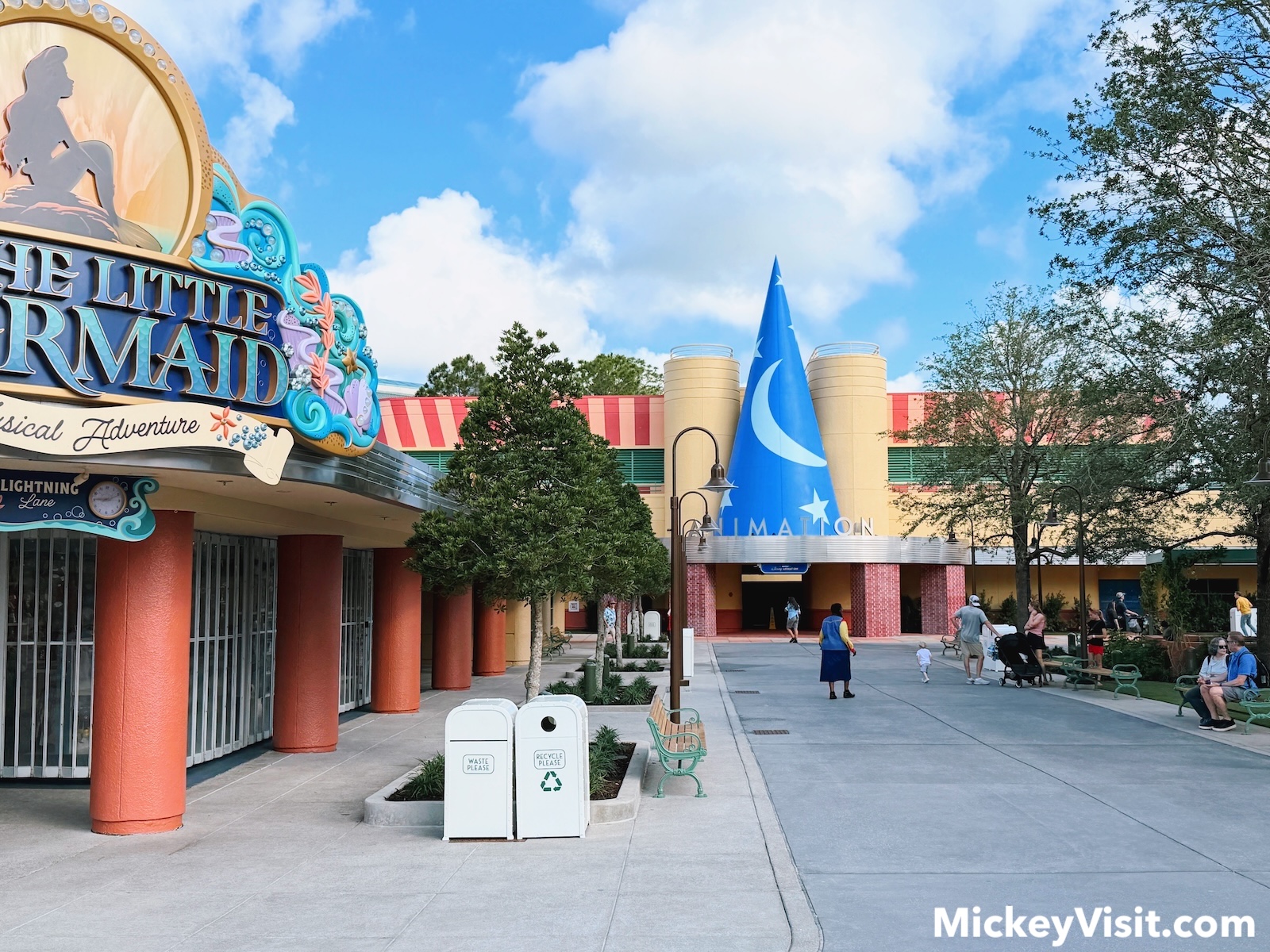 魔法使いの帽子とThe Magic of Disney Animation