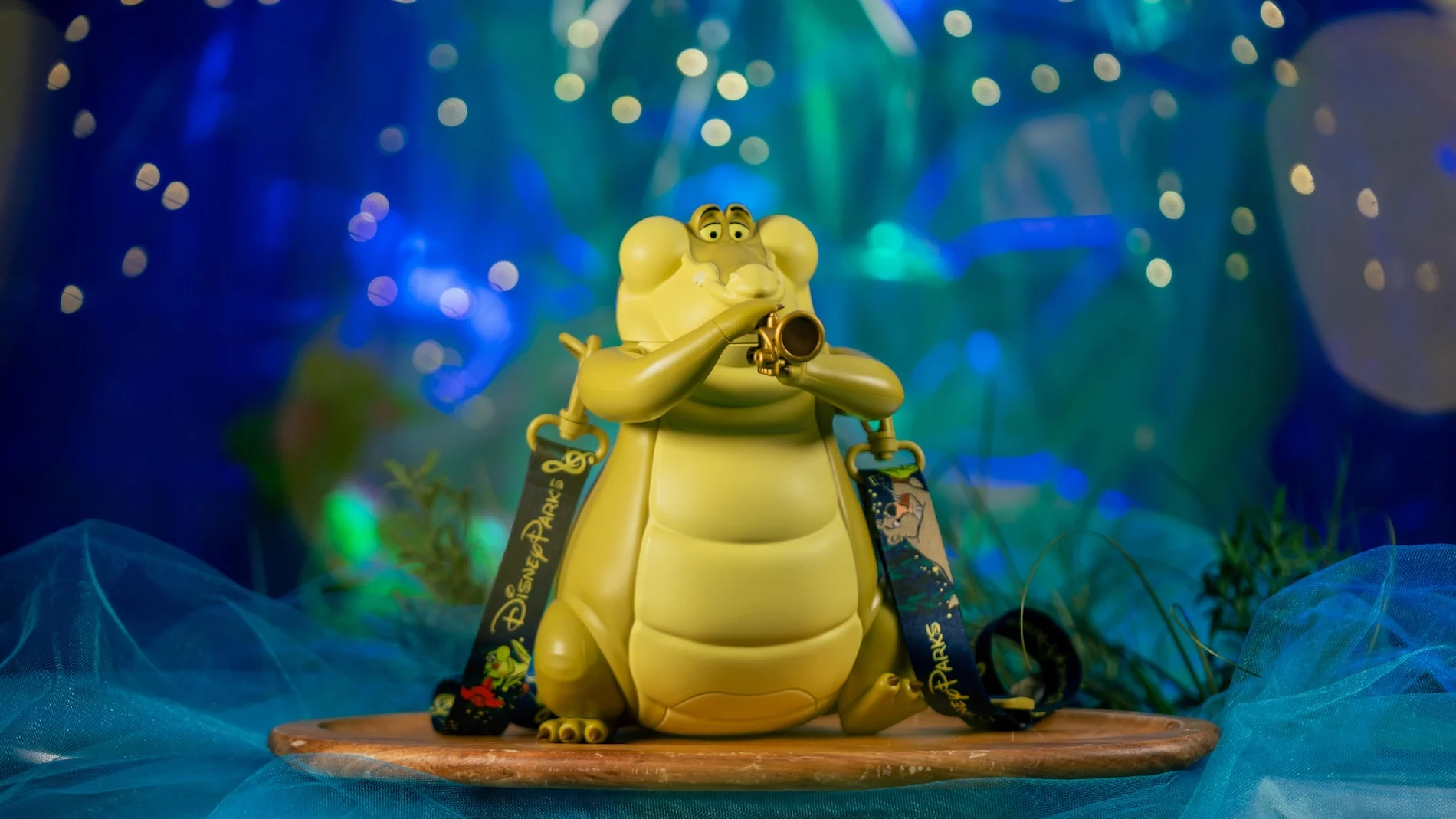 プリンセスと魔法のキスのルイスをモチーフにしたシッパー(Disney Parks)