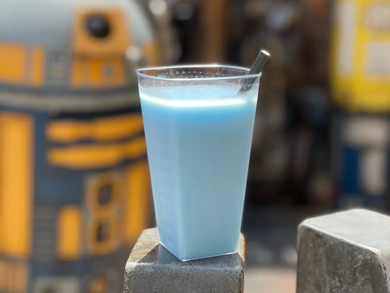 スター・ウォーズ ギャラクシーズ・エッジのブルーミルク