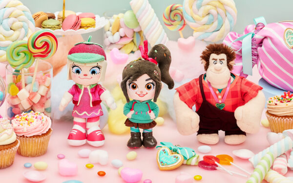お菓子の世界が手元に。シュガー・ラッシュ新グッズをすべて見せます